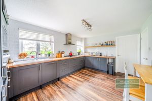 Photo 13- click for photo gallery